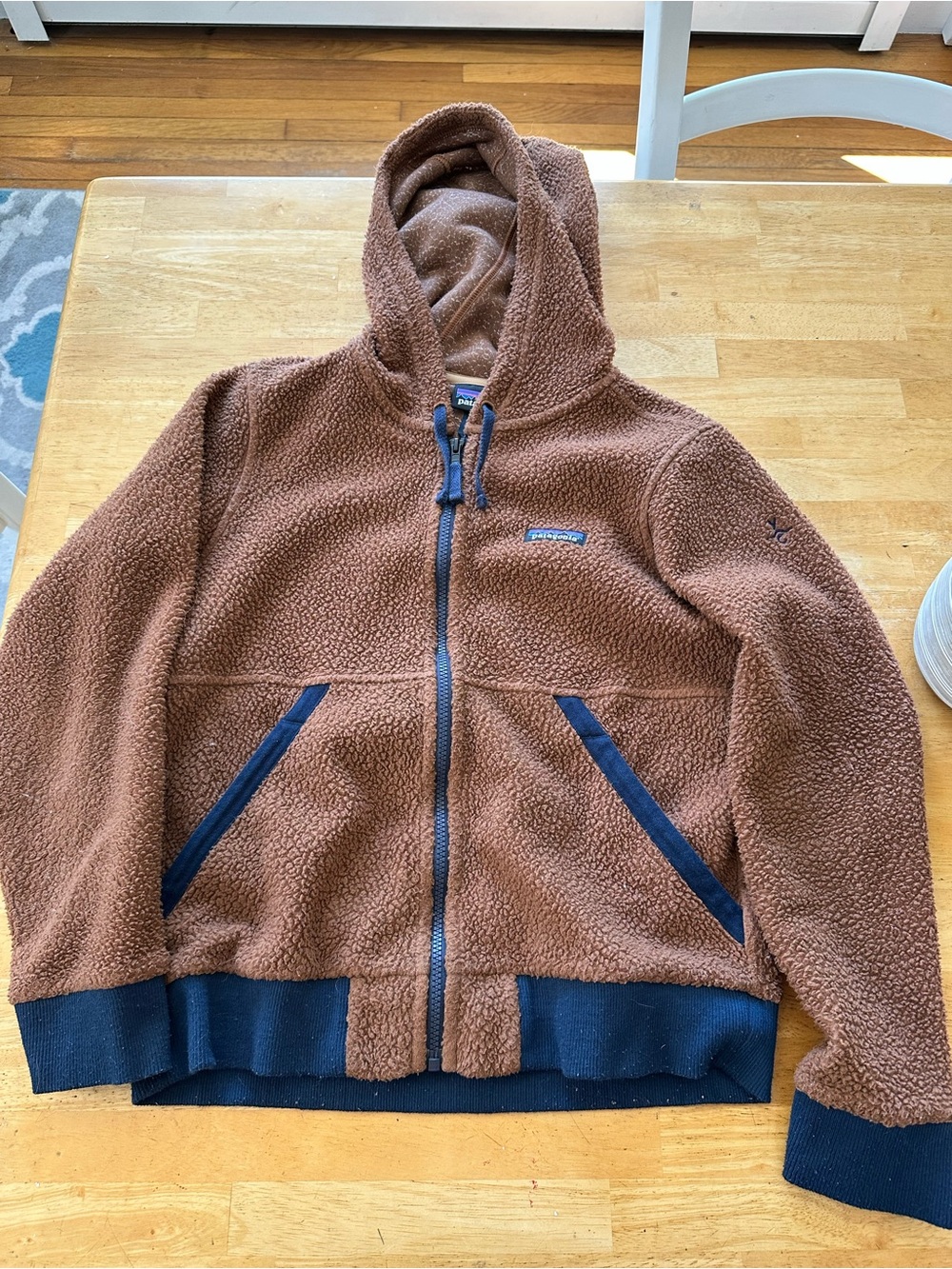 Patagonia hooded Sherpa jacket XS